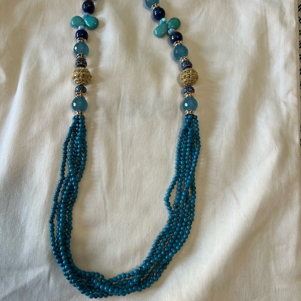 Brand new necklace